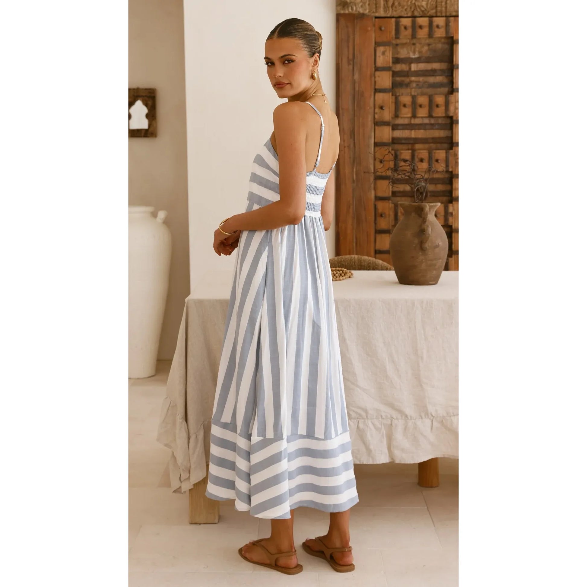 Riviera dress back details