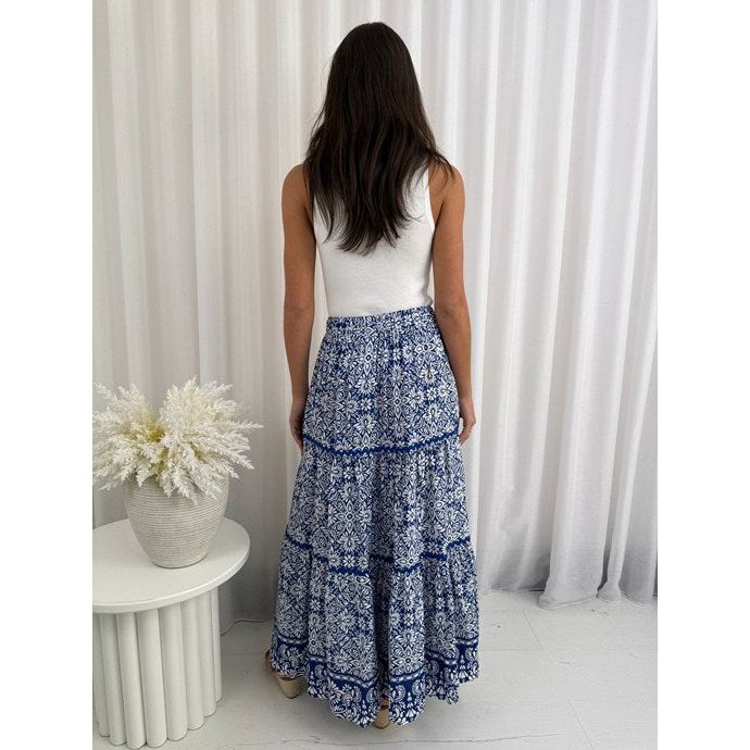 skirt back view
