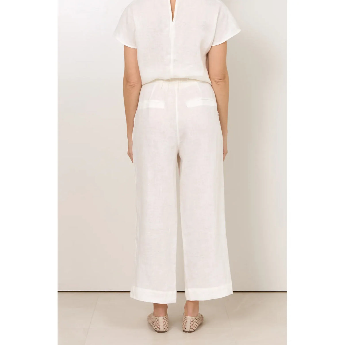 Lyndon White Linen Cropped Pants