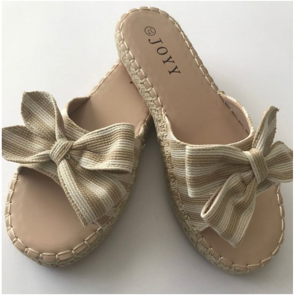 Martha’s Bow slides