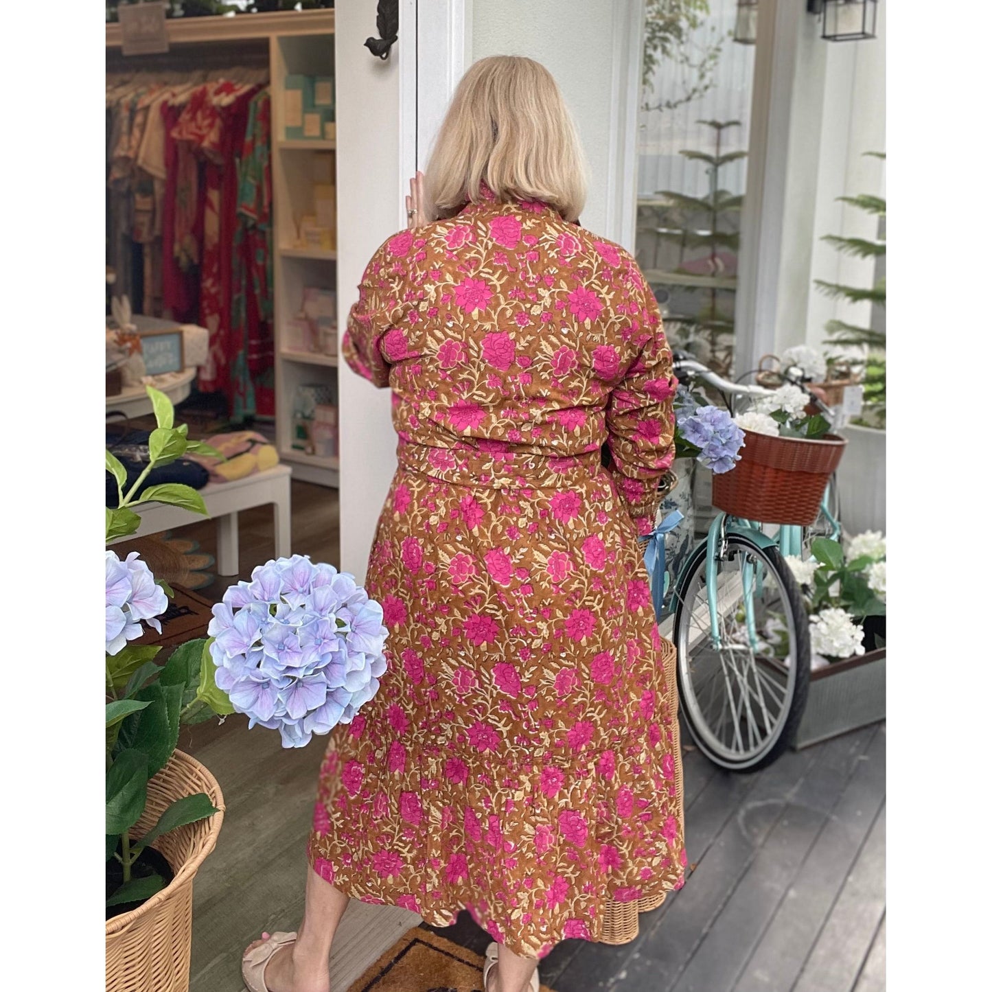 Elizabeth dress collar and button through front