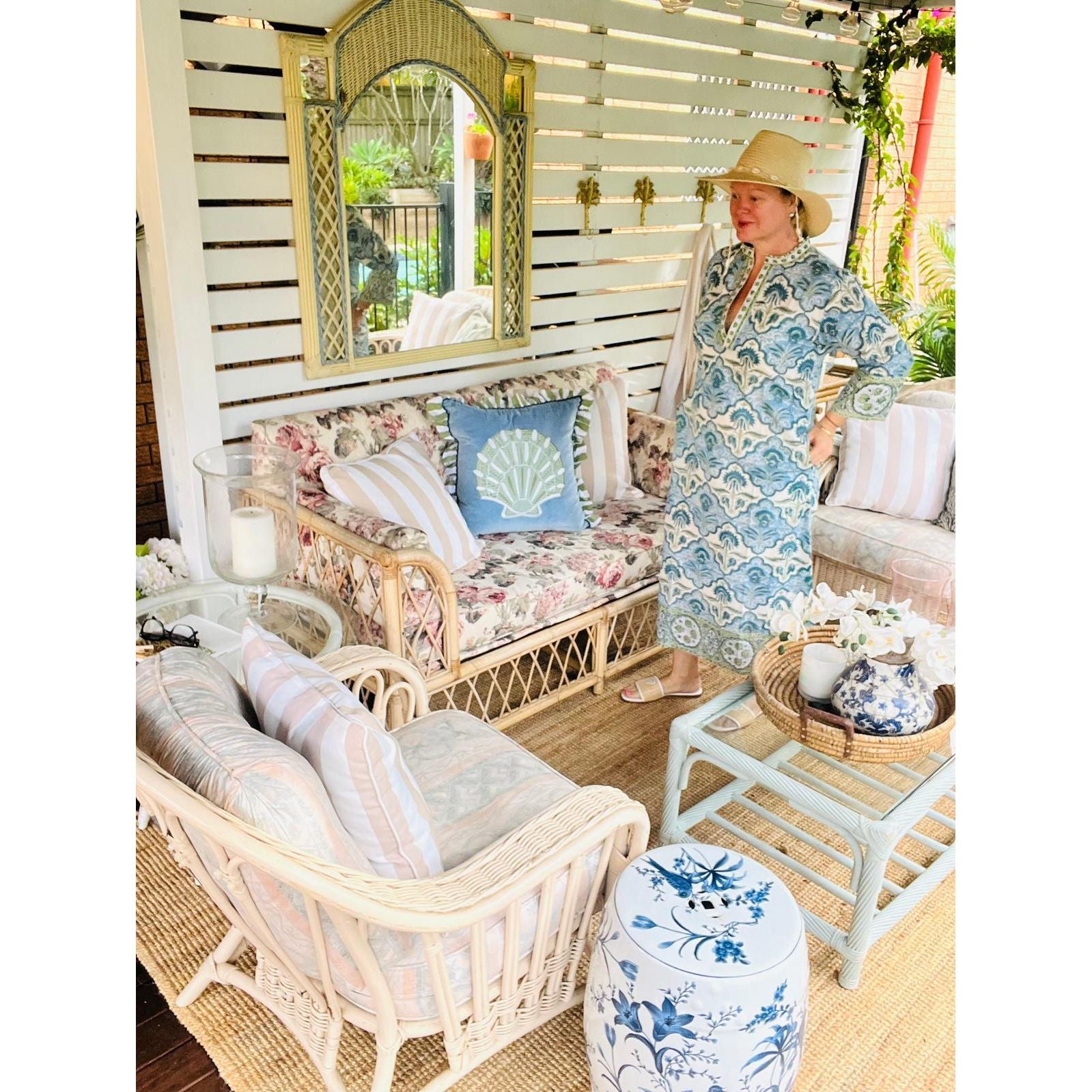 Margaret Kaftan long front view