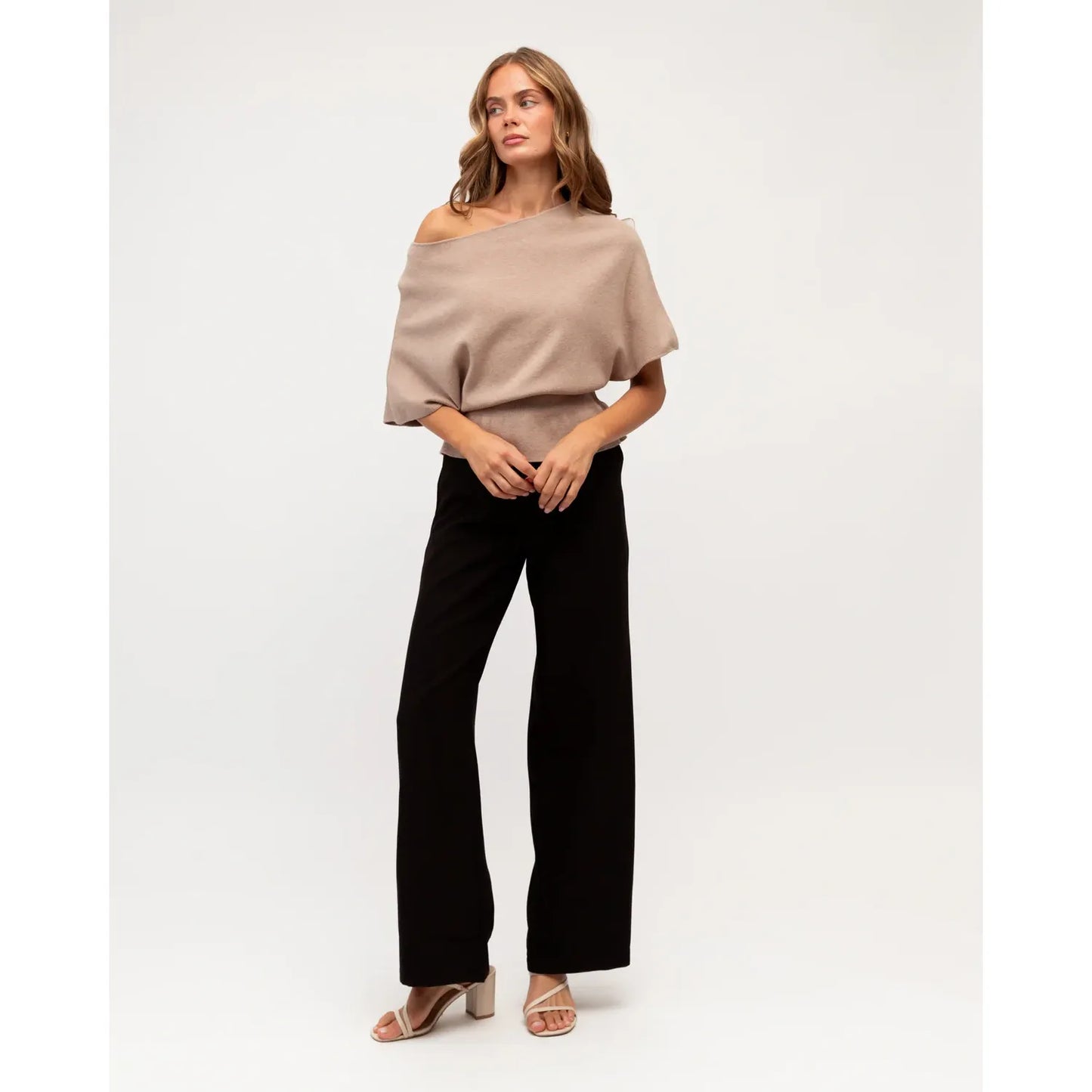 Paris Knit Top – Soft, Feminine & Effortlessly Chic