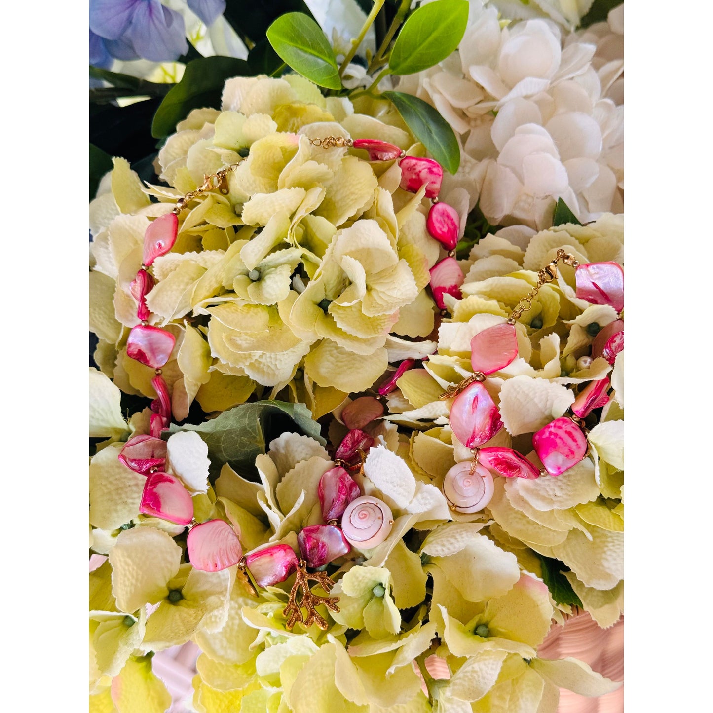 Pink Shell Pearl Necklace and Bracelet Set