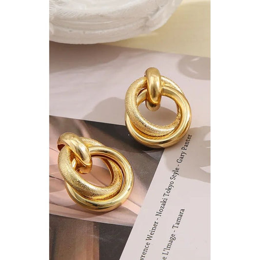 circular earrings