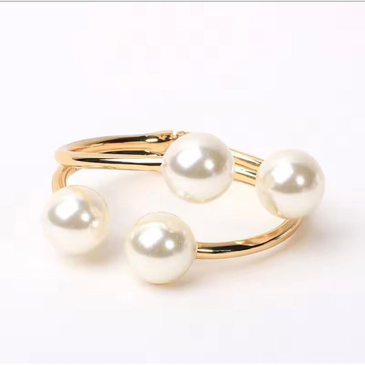 Pearl Gold Bangle